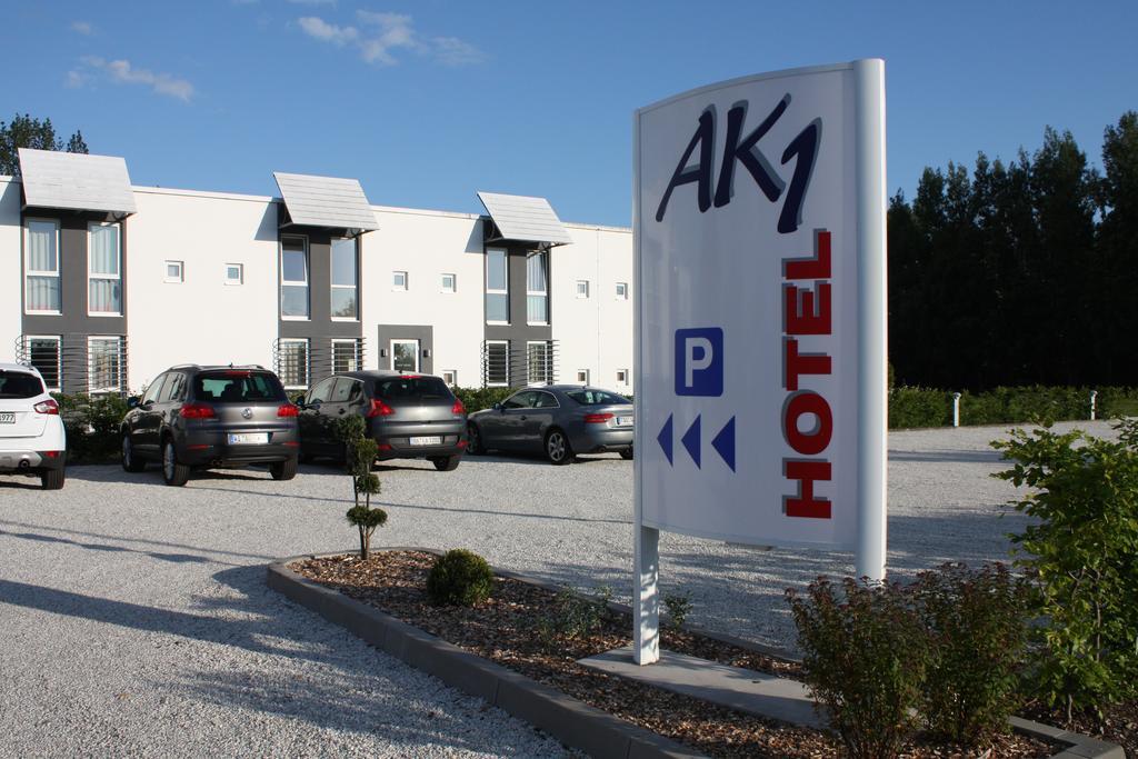 Ak 1 Hotel Ducherow Exterior foto
